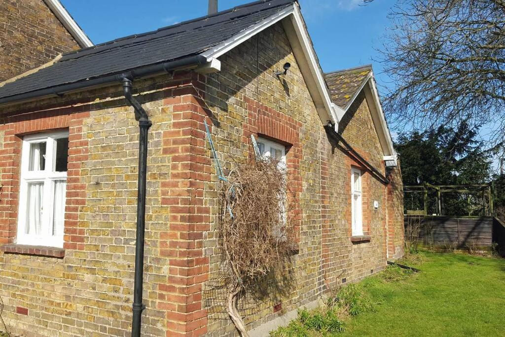 Converted Bungalow In Bexley London Ngoại thất bức ảnh